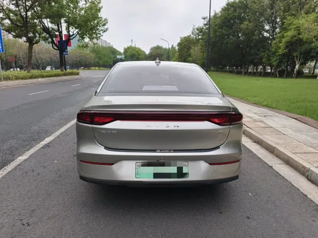 GAC Aion S — Фото автомобиля 4