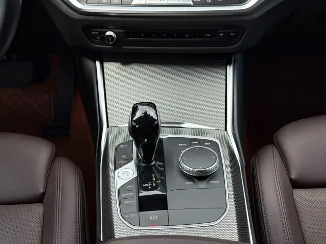 BMW 3 Series — Фото автомобиля 15