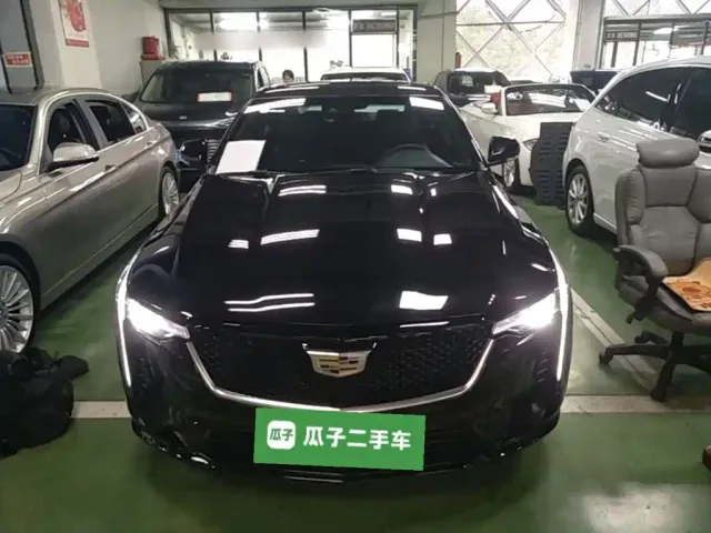 Cadillac CT4 — Фото автомобиля 2