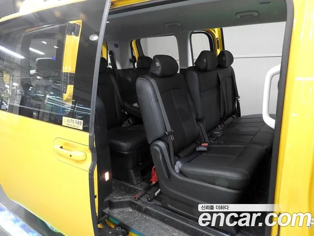 Hyundai Staria — Фото автомобиля 11