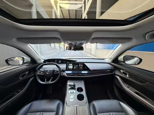 Changan Changan UNI-K 2021 Model 2.0T Luxury Type — Фото автомобиля 9