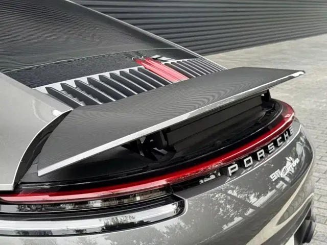 Porsche 911 — Фото автомобиля 10