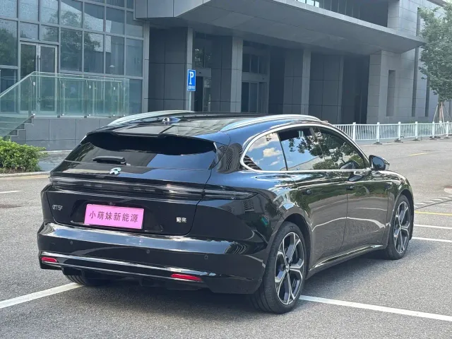 Nio ET5 Touring — Фото автомобиля 22