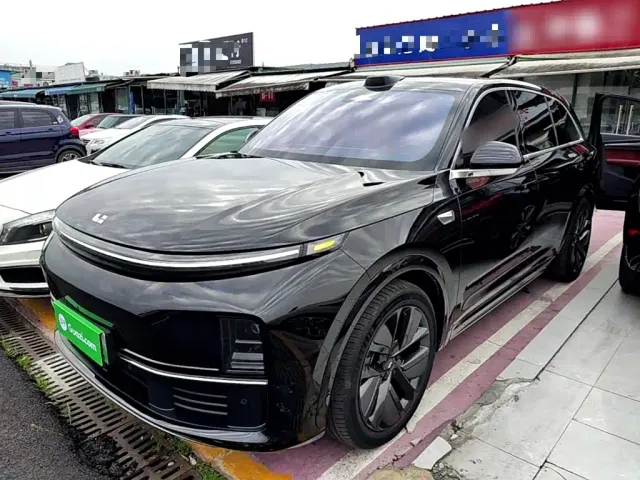 Фотография автомобиля — Li Auto L7