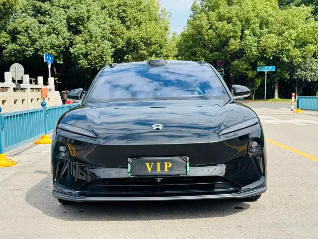 Nio ET5 Touring — Фото автомобиля 2