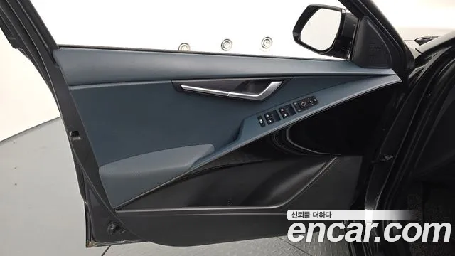 Kia Niro The All New — Фото автомобиля 13