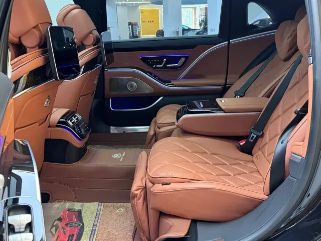 Mercedes-Benz Maybach S-Class — Фото автомобиля 6
