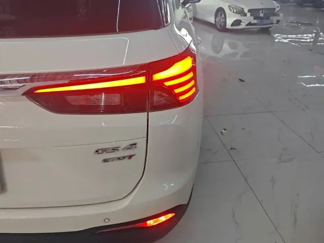 GAC Trumpchi GS4 — Фото автомобиля 7