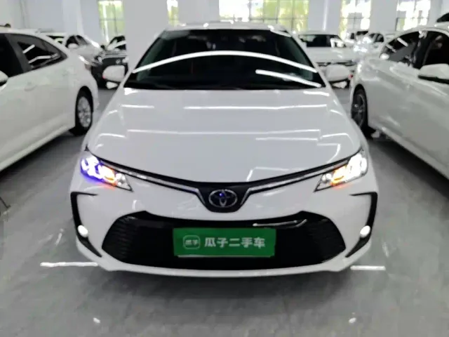 Toyota Corolla — Фото автомобиля 2