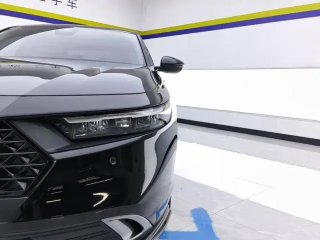 Honda Accord — Фото автомобиля 5