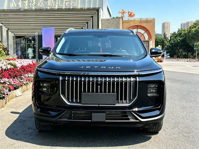 Jetour X90 Pro — Фото автомобиля 2