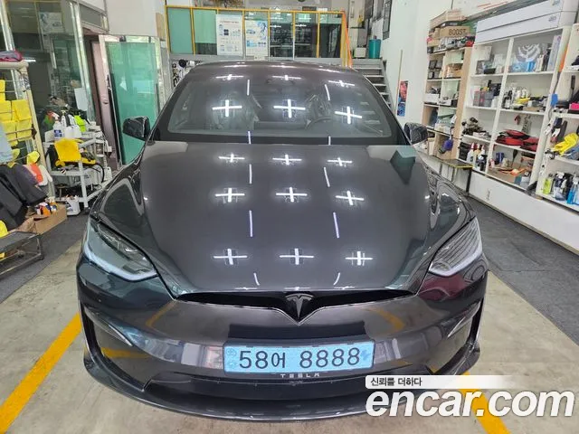 Фотография автомобиля — Tesla Model X
