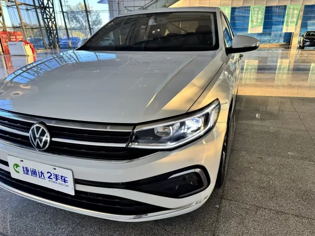 Volkswagen Bora — Фото автомобиля 20