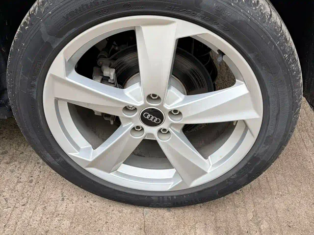 Audi Q2L — Фото автомобиля 17