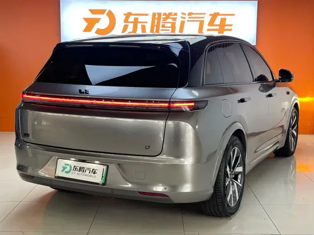 Li Auto L7 — Фото автомобиля 5