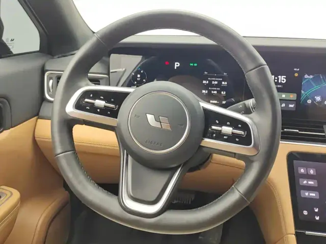Li Auto ONE — Фото автомобиля 15