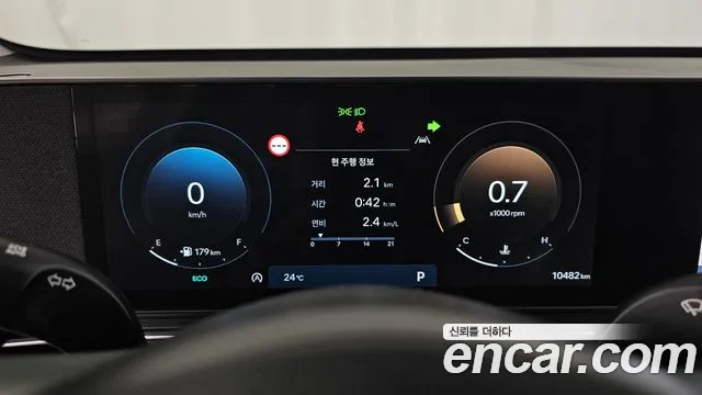 Hyundai Kona SX2 — Фото автомобиля 11