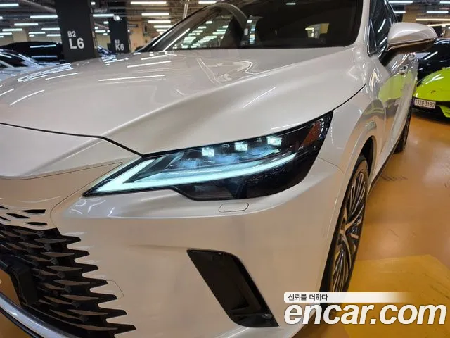 Lexus RX RX450h+ 5th Gen — Фото автомобиля 16