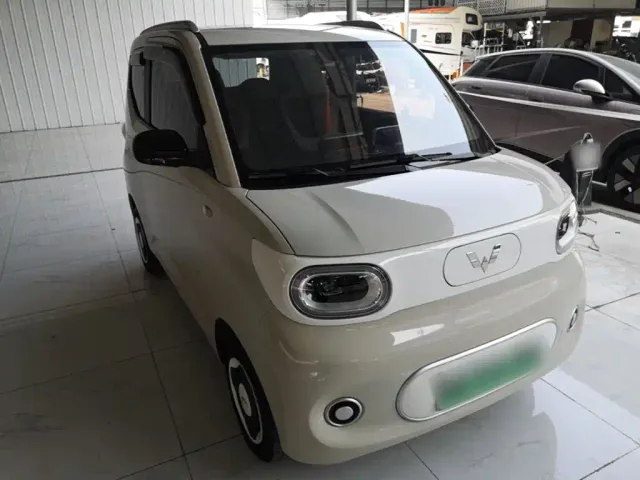 Wuling Hongguang Mini EV — Фото автомобиля 3
