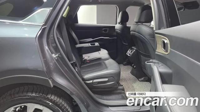 Kia Sorento Sorento 4-е поколение Дизель 2.2 4WD — Фото автомобиля 9