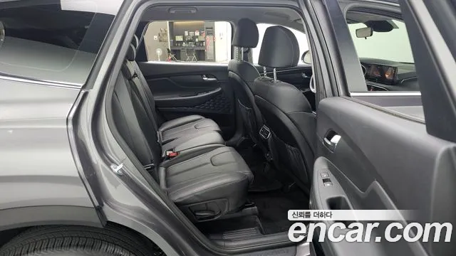 Hyundai Santa Fe Santa Fe (New) — Фото автомобиля 17
