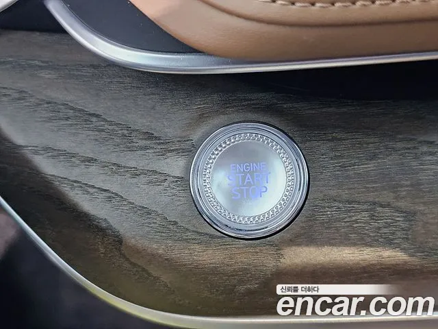 Genesis G80 Бензин 2.5 турбо AWD — Фото автомобиля 19