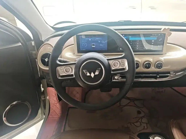 Wuling Bingo — Фото автомобиля 10