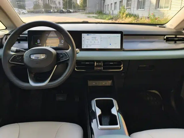 Geely Geometry E Firefly — Фото автомобиля 12
