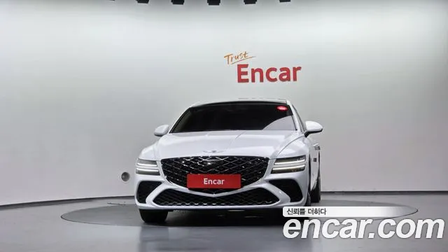 Genesis G80 RG3 — Фото автомобиля 3