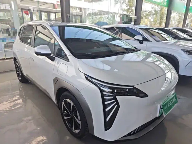 GAC Aion Y — Фото автомобиля 3