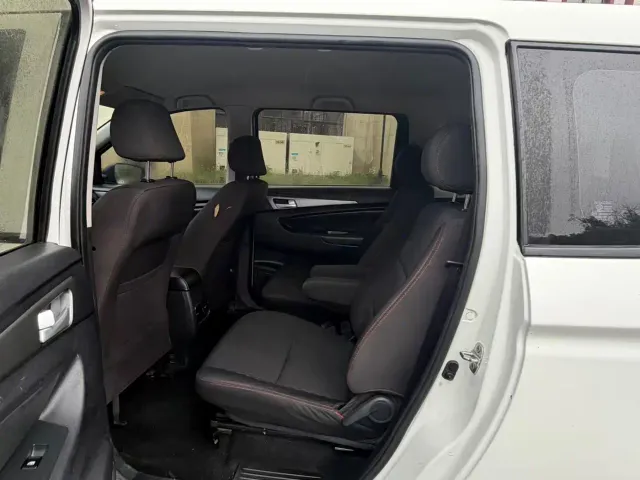 Changan Oshan A600EV — Фото автомобиля 7