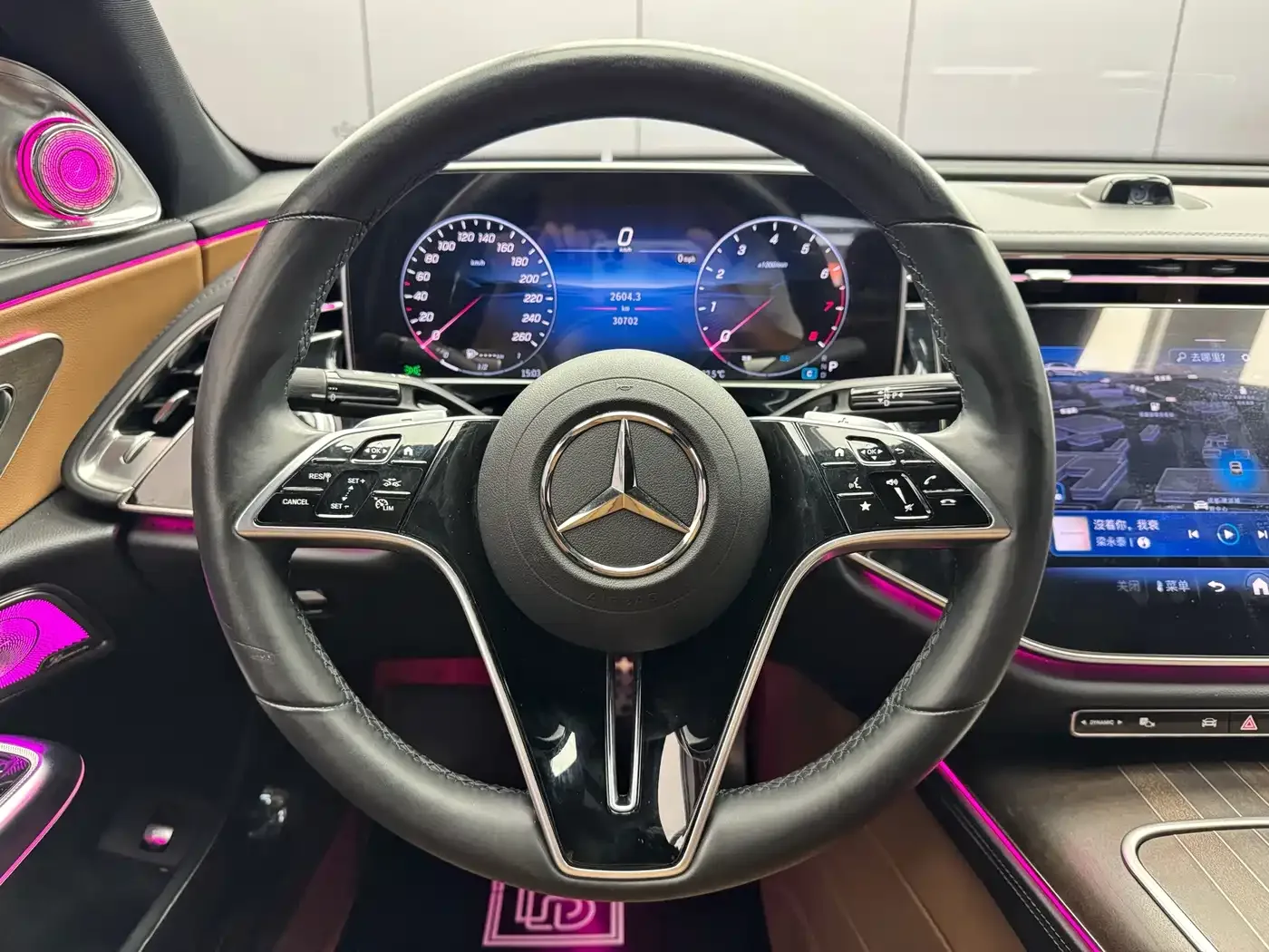 Mercedes-Benz Mercedes-Benz E-Class 2024 Model E 300 L Luxury — Фото автомобиля 6