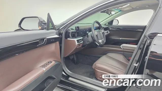 Hyundai Grandeur GN7 — Фото автомобиля 10
