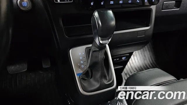 Hyundai Staria — Фото автомобиля 11