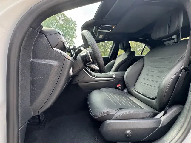Mercedes-Benz C-Class — Фото автомобиля 6