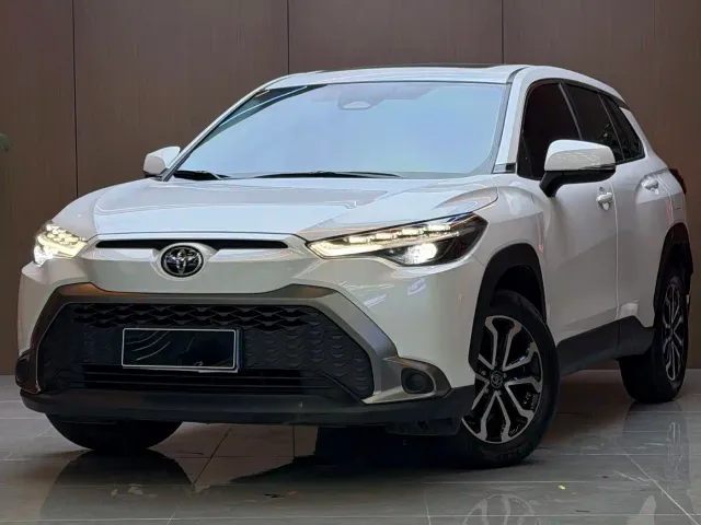 Фотография автомобиля — Toyota Frontlander