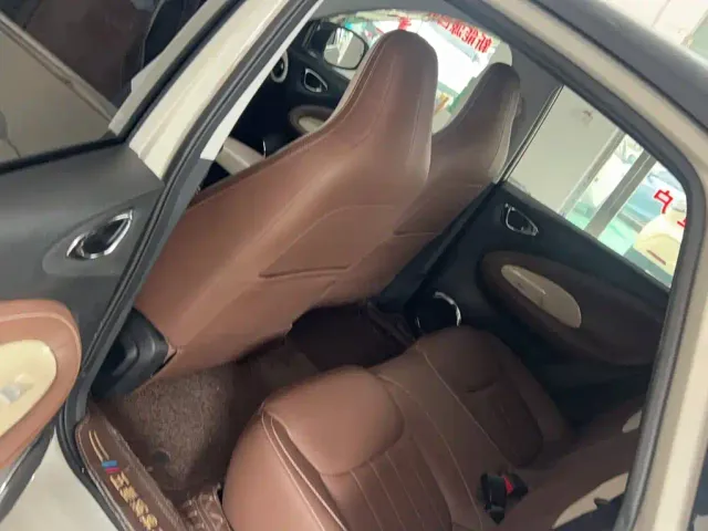 Wuling Bingo — Фото автомобиля 17
