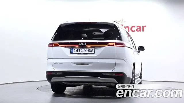 Kia Carnival 4th Gen — Фото автомобиля 4