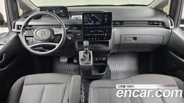 Hyundai Staria Staria Tourer 11 мест — Фото автомобиля 7