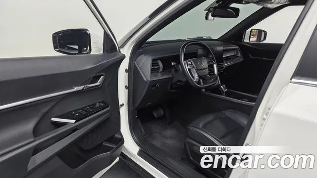 KG_Mobility_Ssangyong Torres Torres Бензин 1.5 2WD — Фото автомобиля 9