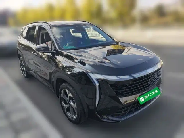 Geely Boyue L — Фото автомобиля 3