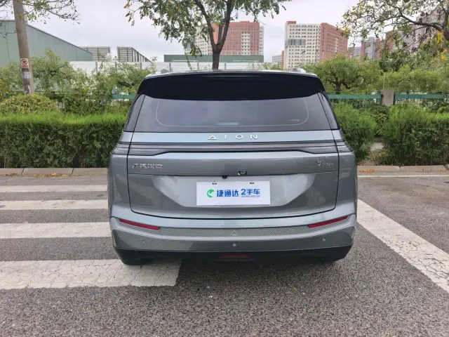 GAC Aion Y — Фото автомобиля 2