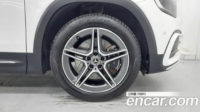 Mercedes-Benz GLB-Class X247 — Фото автомобиля 5