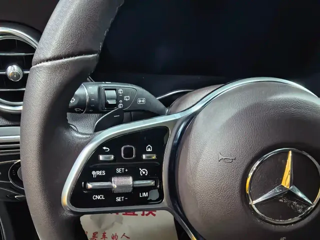 Mercedes-Benz GLC-Class — Фото автомобиля 10