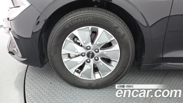 Kia K5 Prestige — Фото автомобиля 5