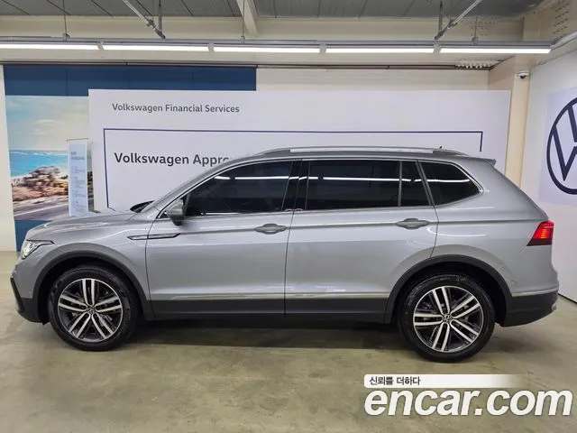 Volkswagen Tiguan — Фото автомобиля 8
