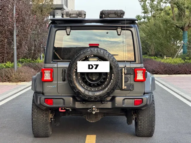 Jeep Wrangler 4xe — Фото автомобиля 8