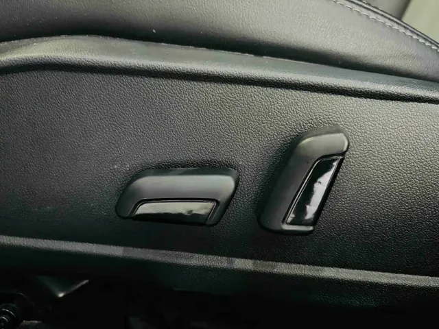Volkswagen Golf — Фото автомобиля 13