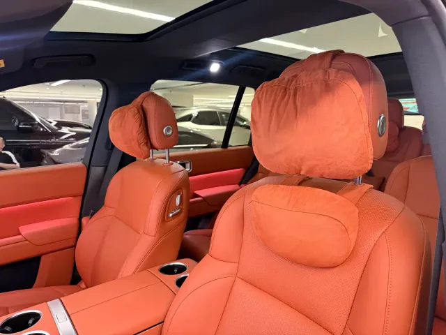 Li Auto L8 — Фото автомобиля 17
