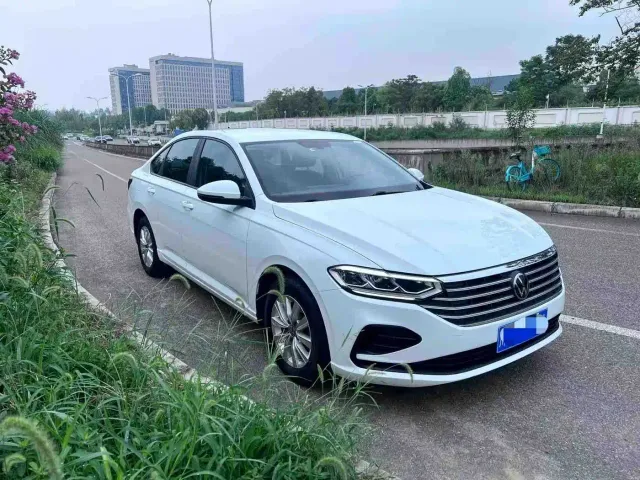 Volkswagen Lavida — Фото автомобиля 2